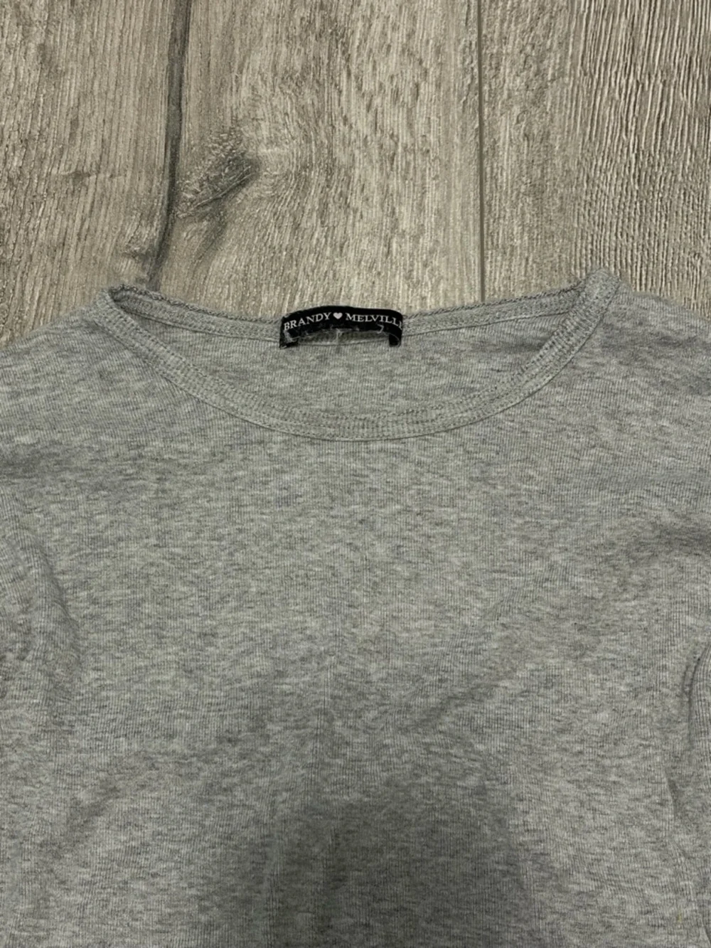 Brandy Melville grey long sleeve shirt - Picture 1 of 3